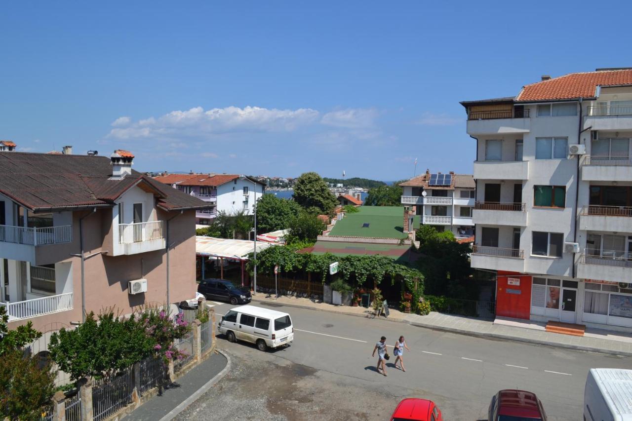 Апартаменти Кастро/Castro Apartments تساريفو المظهر الخارجي الصورة